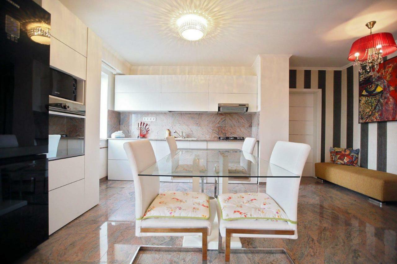 Apartament Marc Apartment Oradea Exterior photo